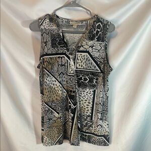 Dana Buchman Asymmetrical Black and White Sleeveless Blouse